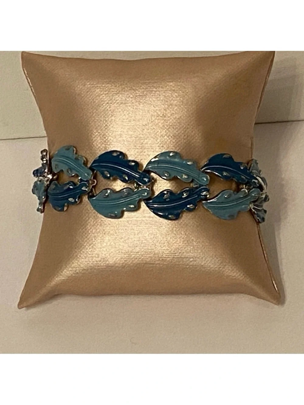 CORO SIGNED BRACELET LINKS BLUE ENAMEL LEAVES VINTAGE SILVER TONE 7”